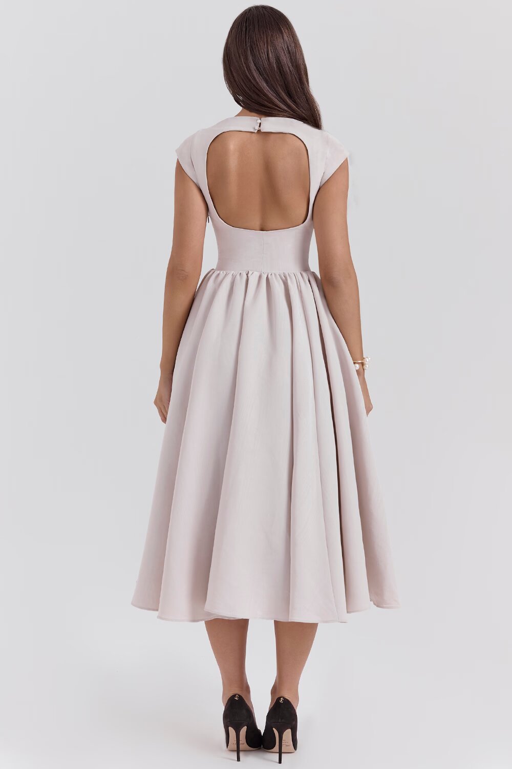 Stella - Robe midi structurée évasée