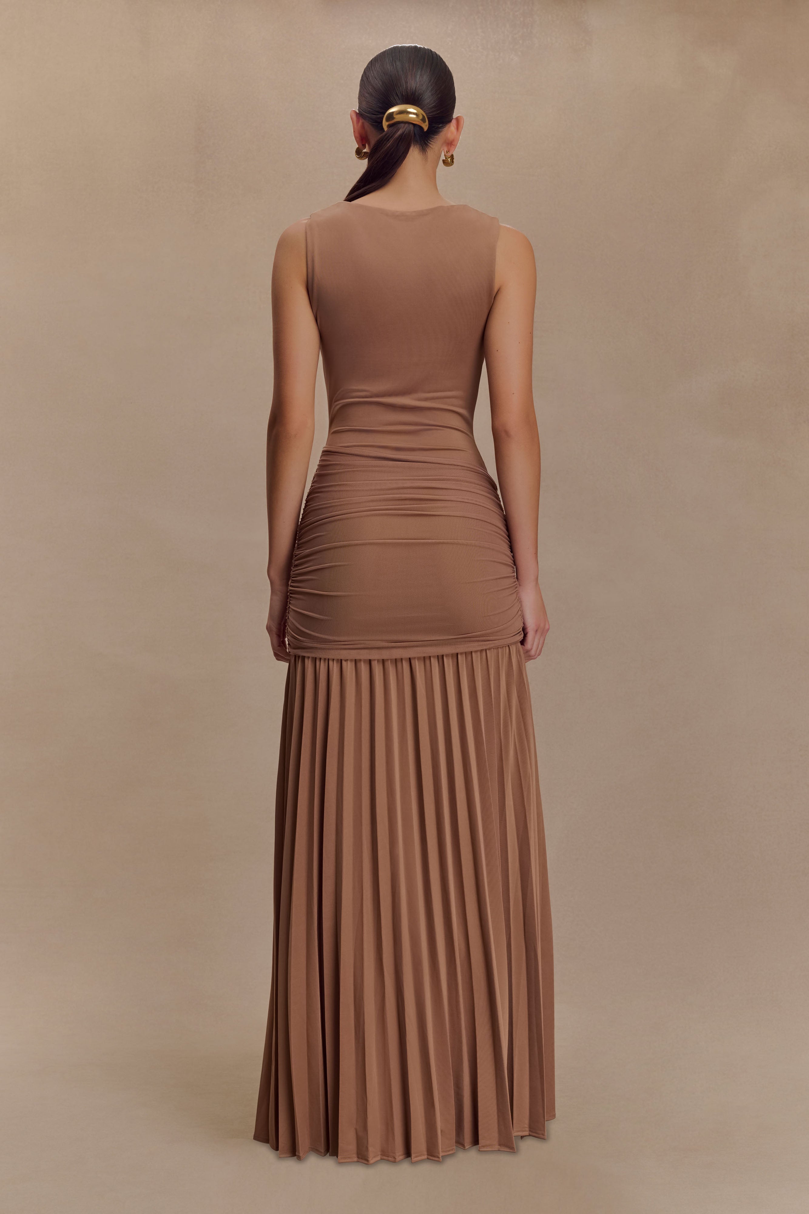 Dania - Robe longue moulante avec encolure drapée