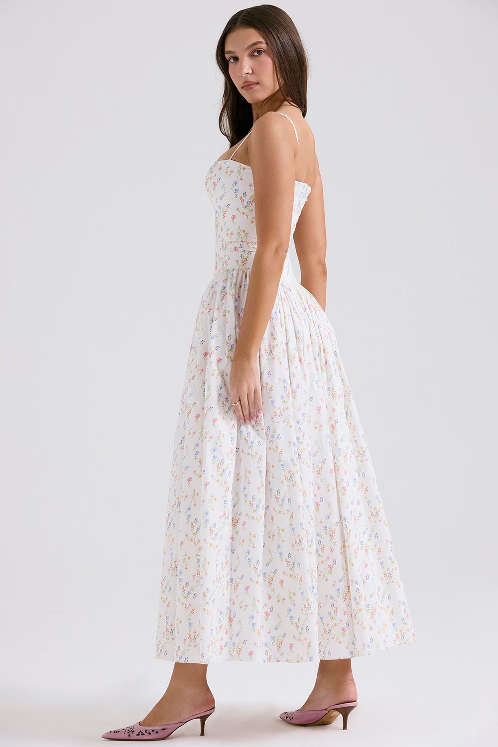 Cielle - Robe midi à fleurs avec corset