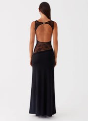 Milana - Robe longue avec dentelle