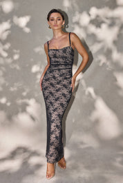 Arabella - Robe longue en dentelle