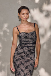 Arabella - Robe longue en dentelle