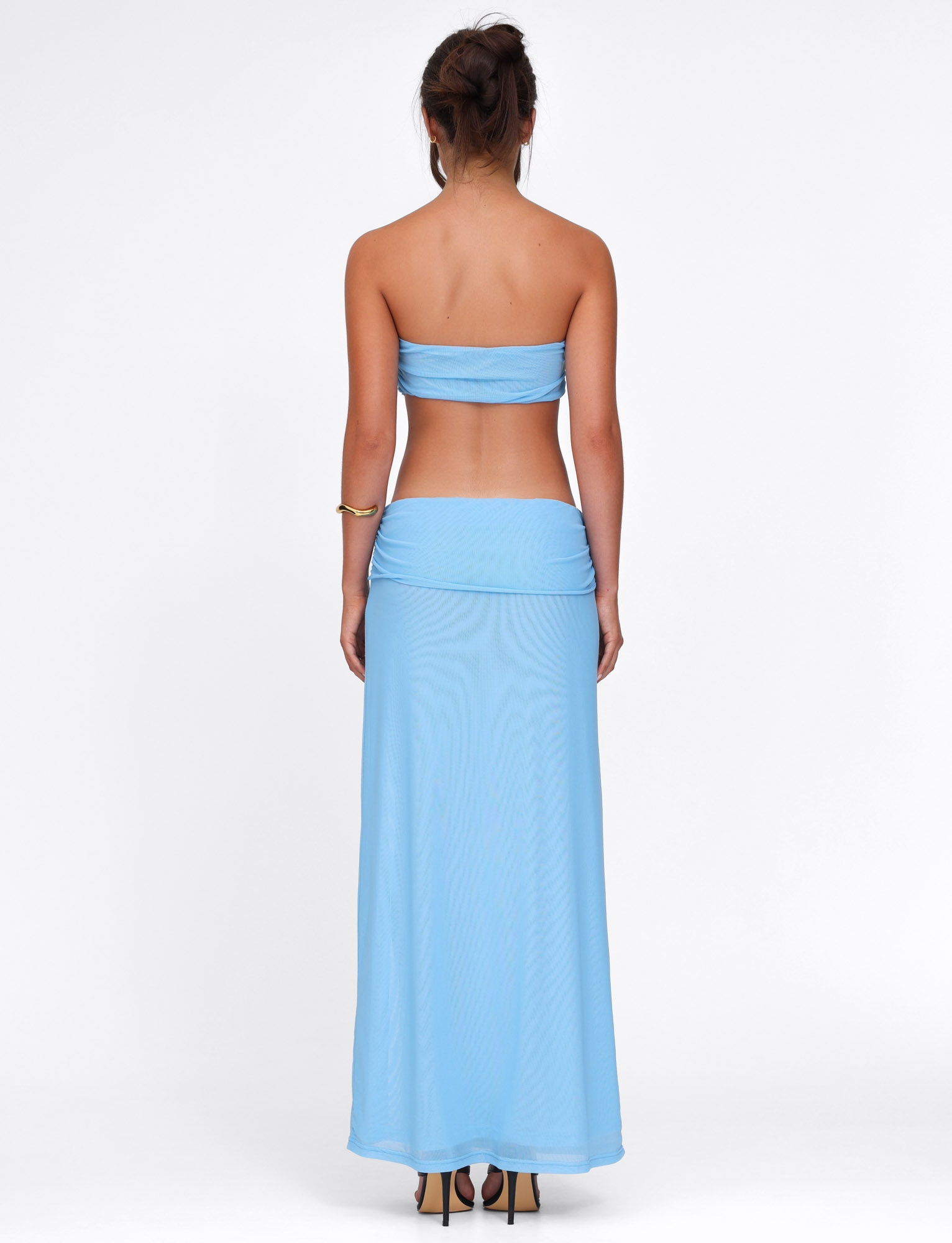 Kynlee - Robe bleu ciel à découpes