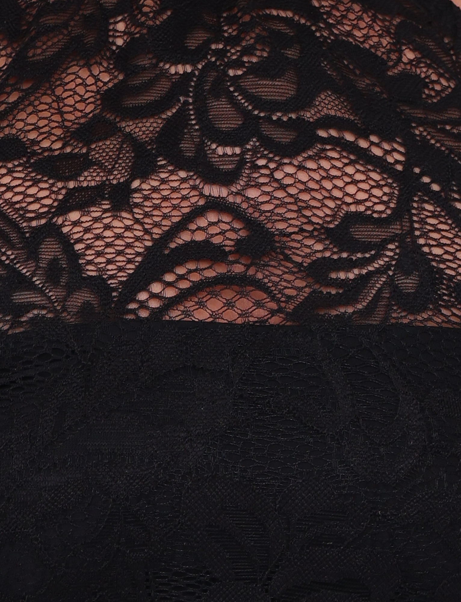 Siya - Haut dos nu en dentelle noire