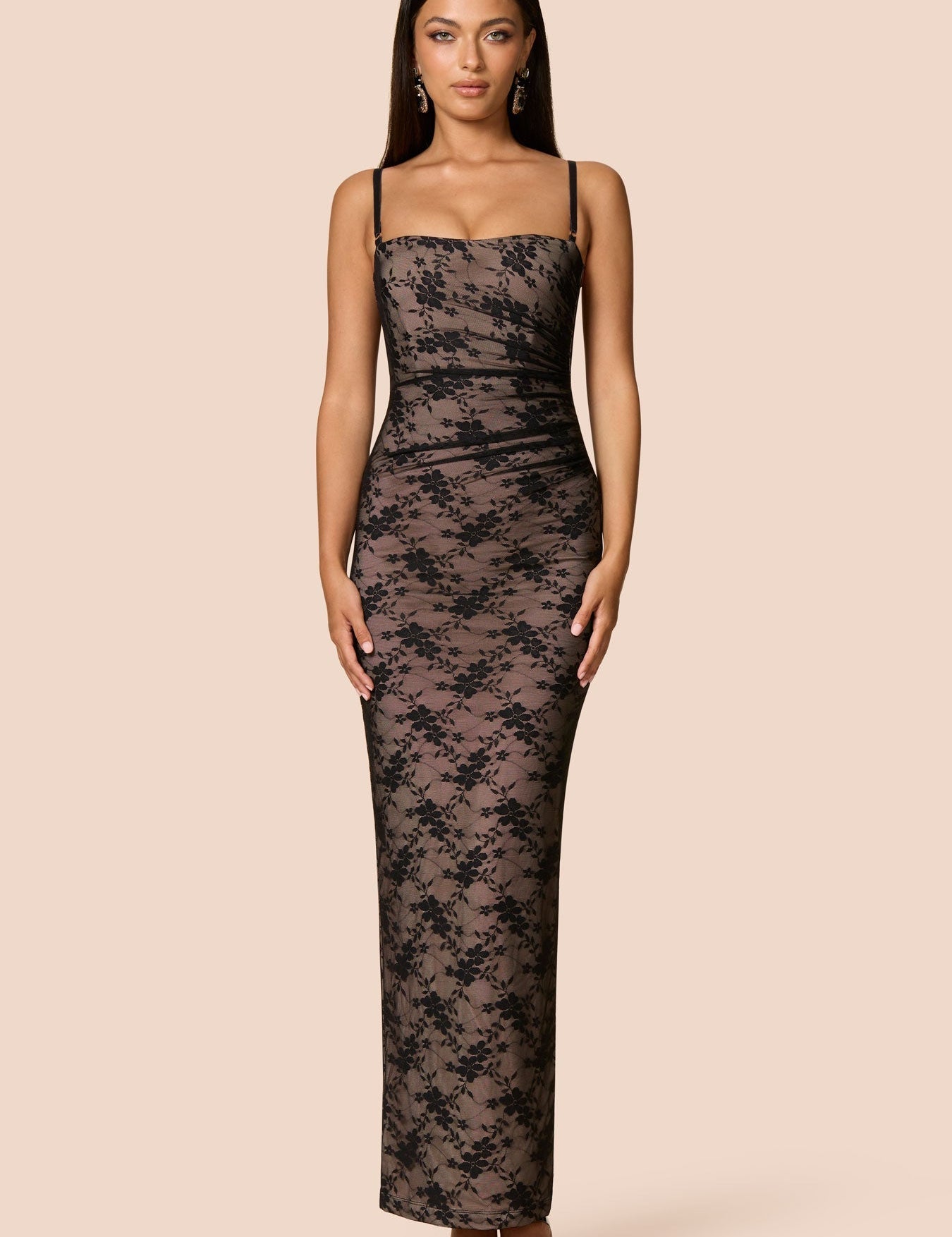 arabella-maxi-904845.jpg