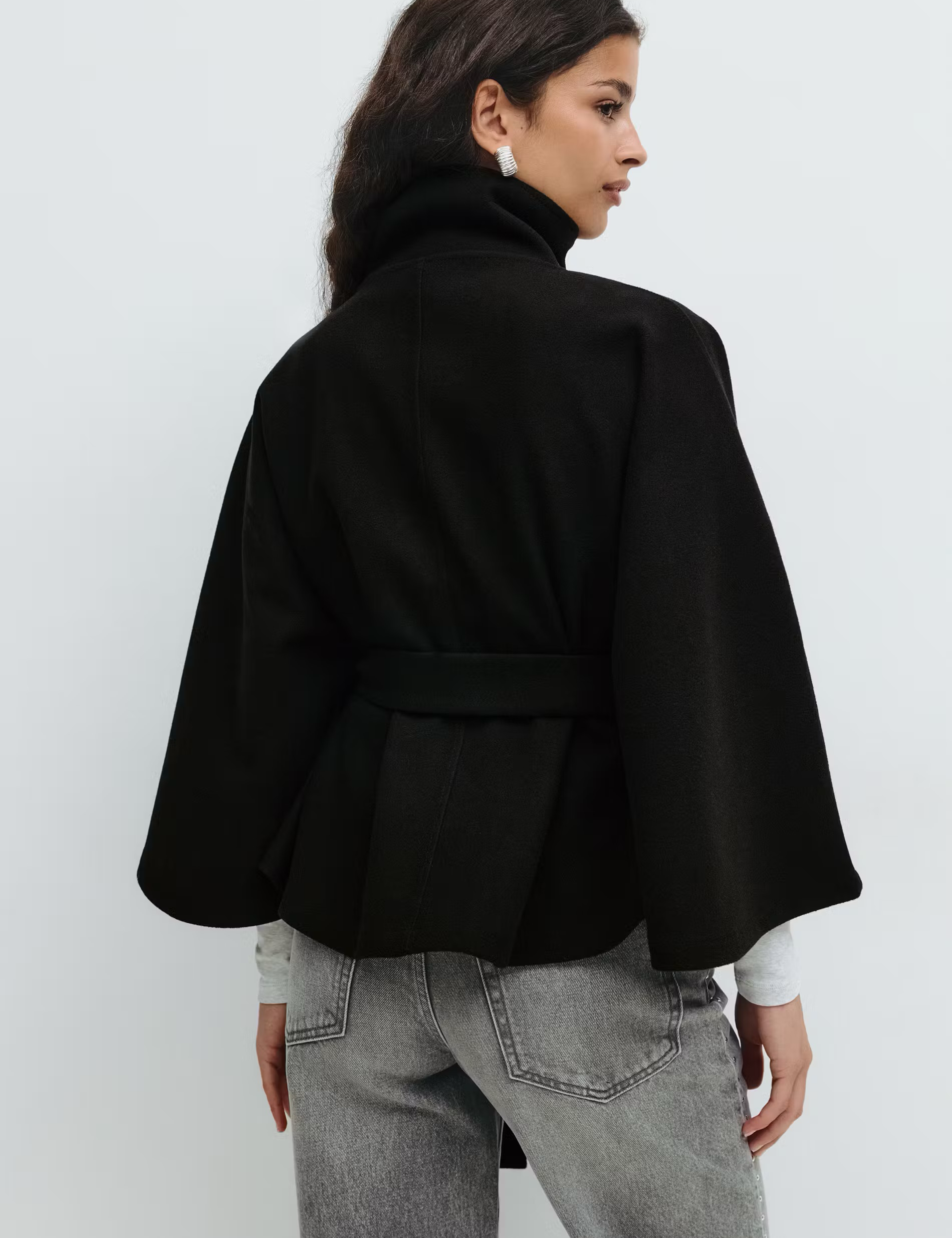black_belt_coat_2.png