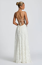 Diana - Robe longue avec corsage en dentelle